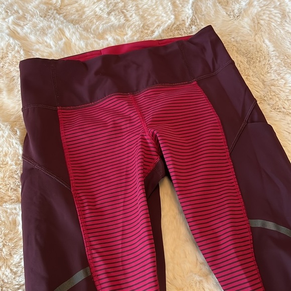 Lululemon Cropped Legging - Picture 2 of 8